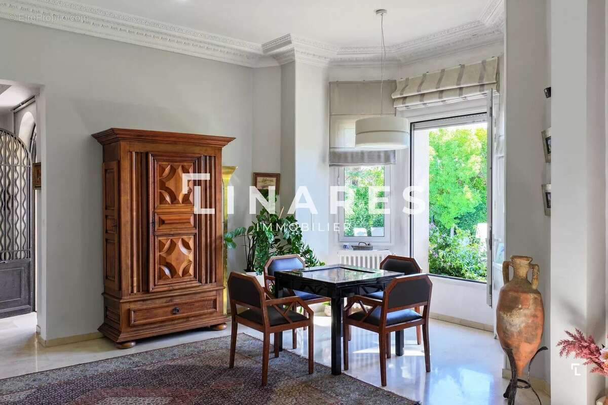 Maison à MARSEILLE-8E