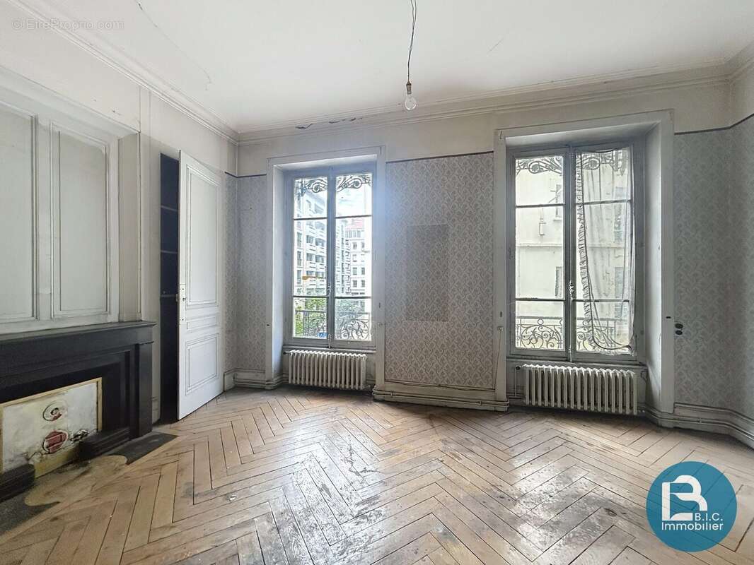 Appartement à LYON-7E