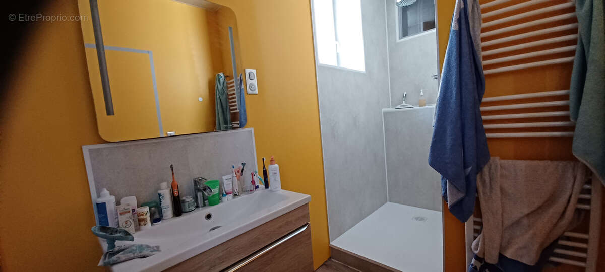 Maison à SAINT-MENOUX