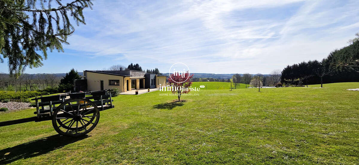 Maison 166 m² à Reygade  - photo 2