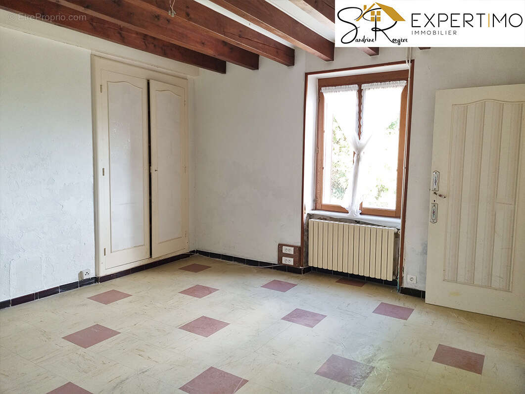 Maison à SAINTE-CHRISTINE