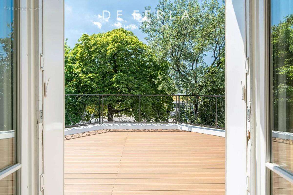 Maison à SAINT-MANDE