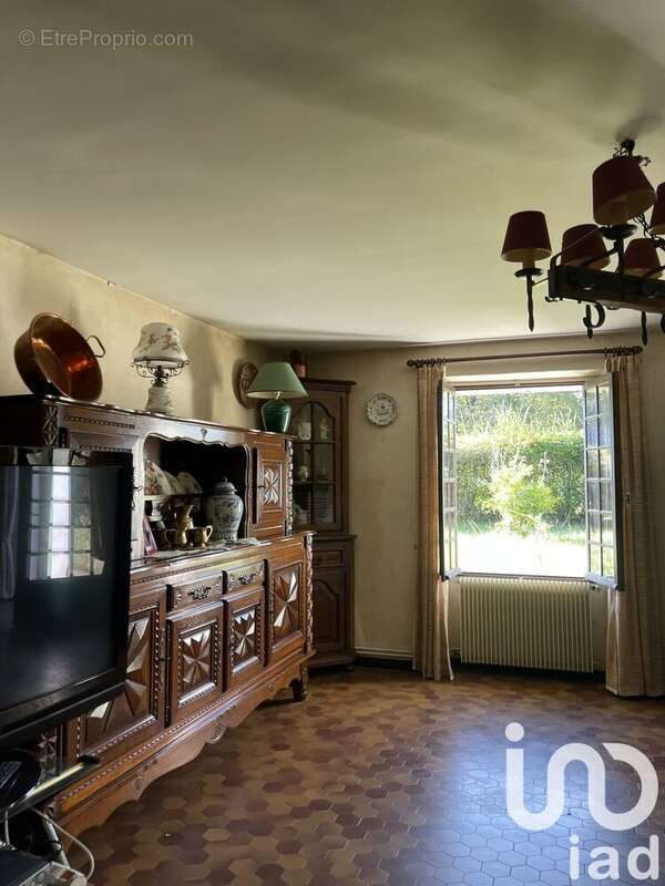 Photo 2 - Maison à SAINT-SAUVEUR