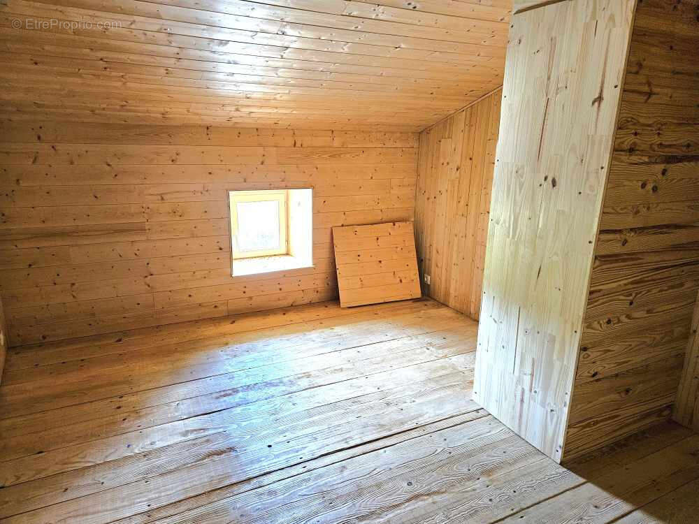 Maison à GRANDVILLERS