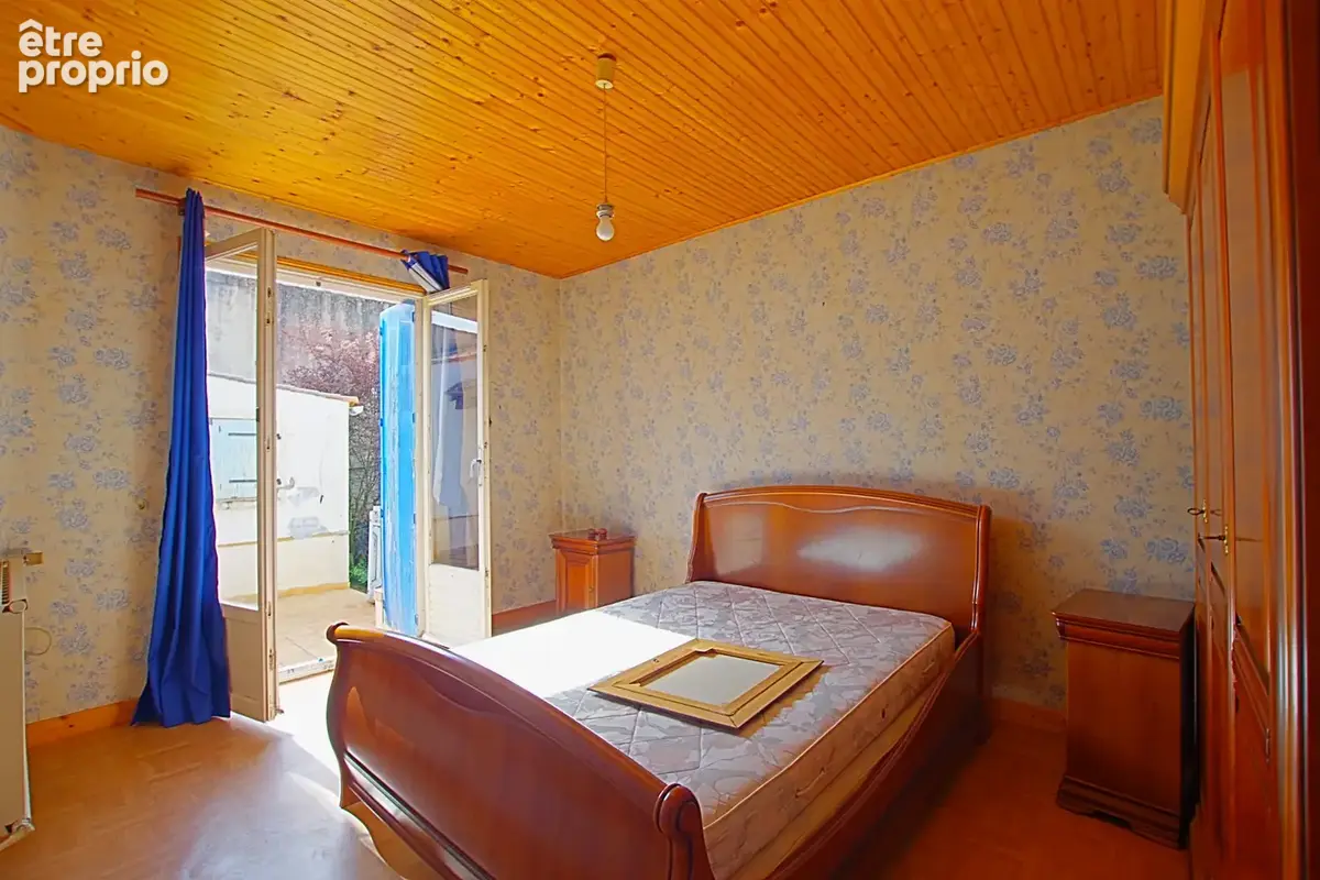 Maison de plain-pied de 100 m2 avec garage et jardin   Fort potentiel - photo 8
