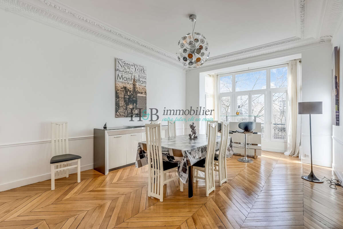Appartement à PARIS-12E