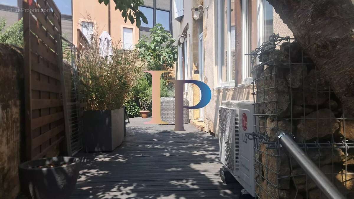 Coeur de ville charolles - photo 4
