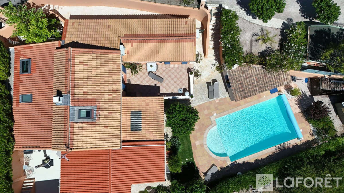 Maison à TARADEAU