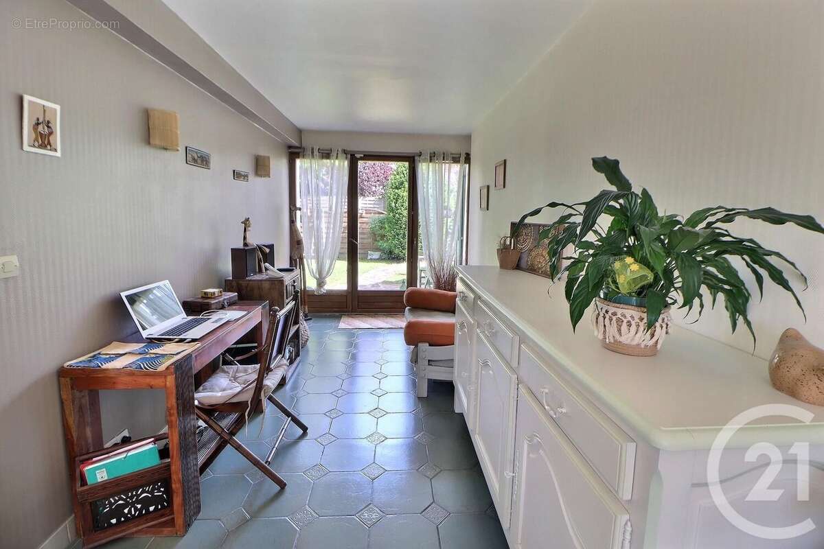 Maison à AULNAY-SOUS-BOIS