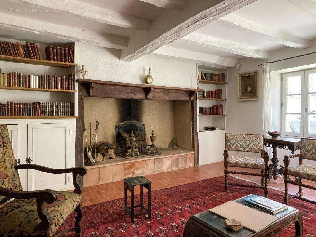 Maison à BAZIAN