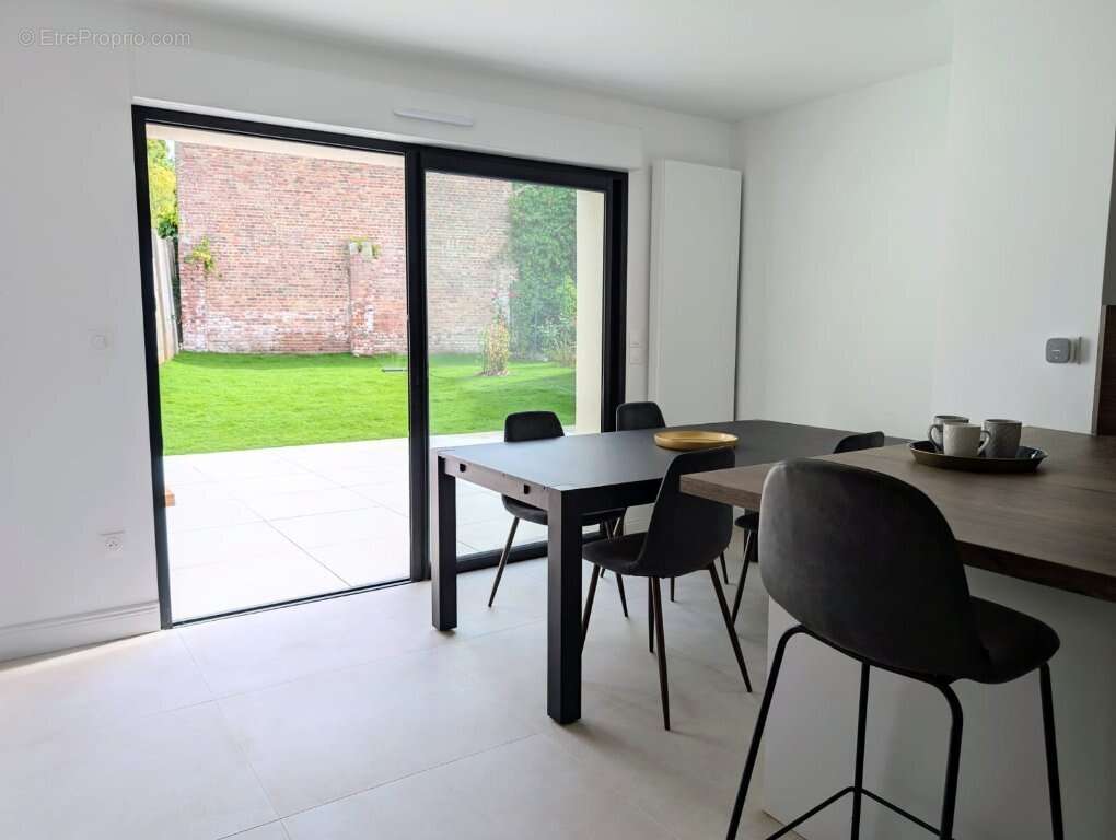 Maison à MARCQ-EN-BAROEUL