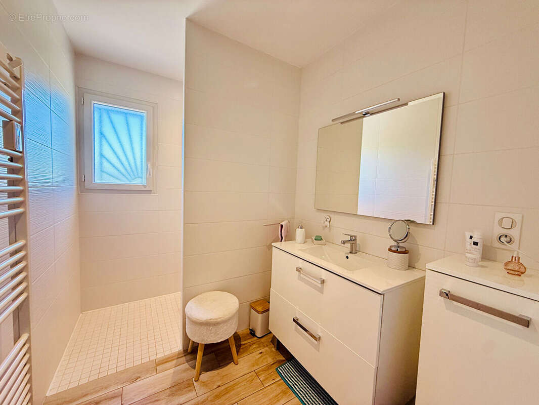 Maison à SAINT-SYLVESTRE-SUR-LOT