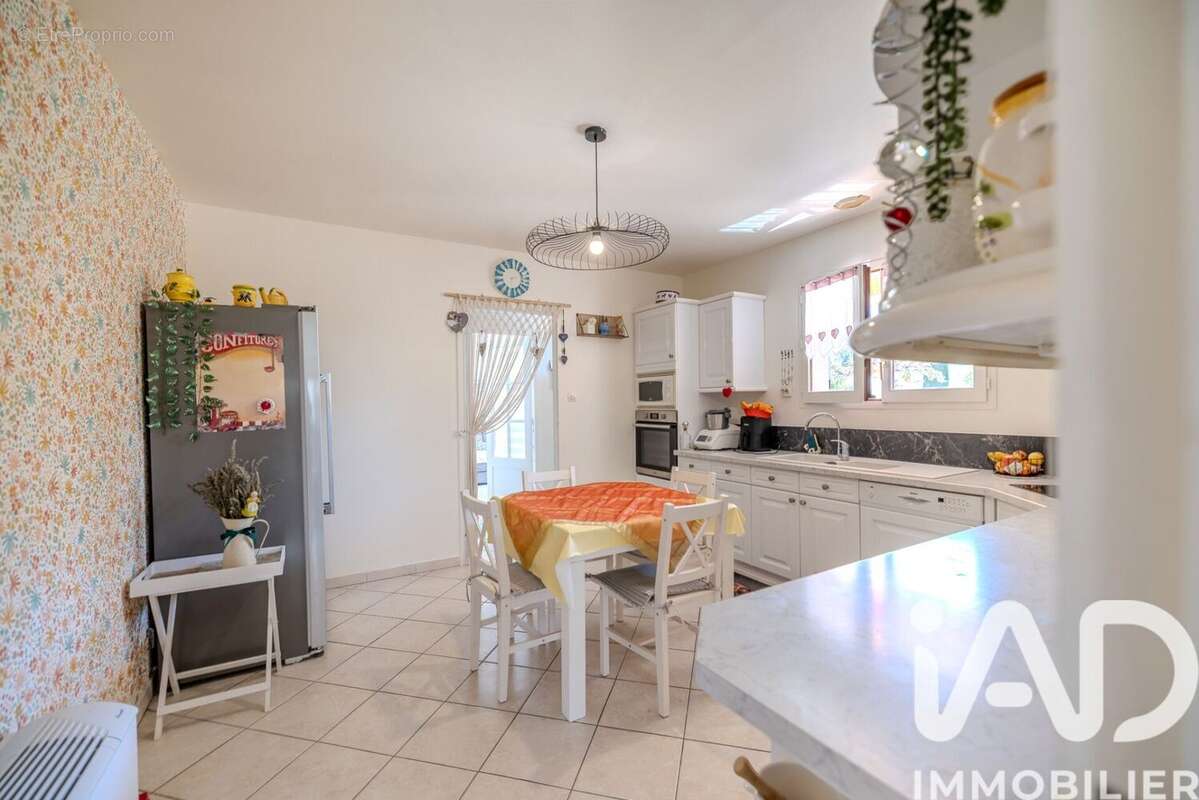 Photo 9 - Maison à VALREAS