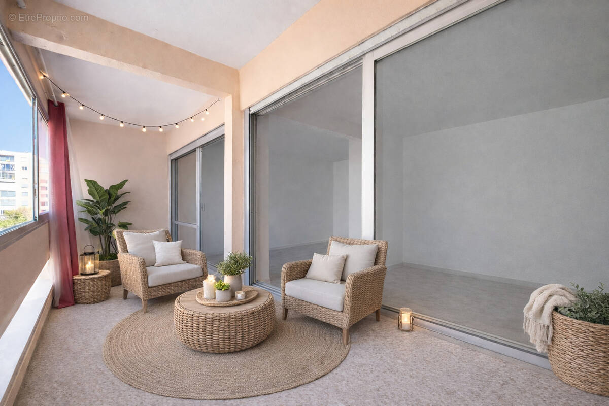 Appartement à MAUGUIO