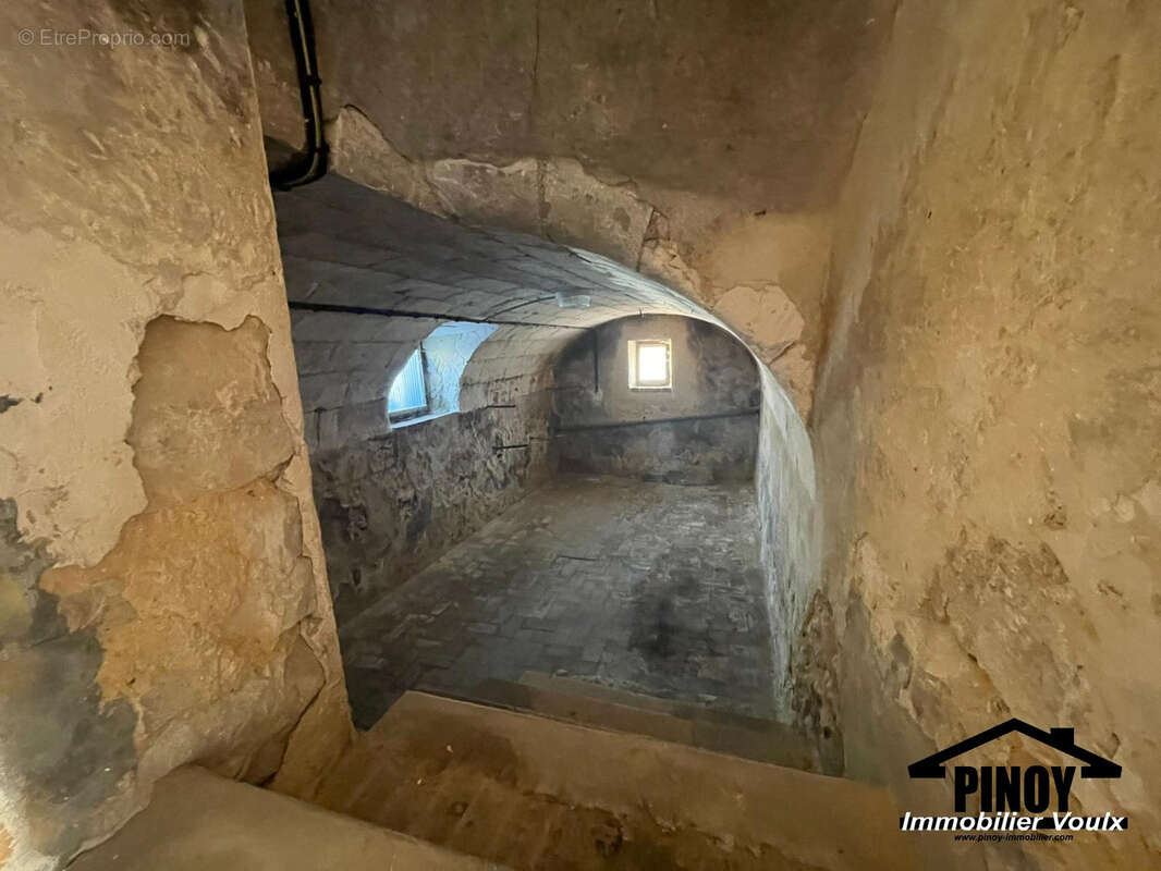 Maison à LORREZ-LE-BOCAGE-PREAUX