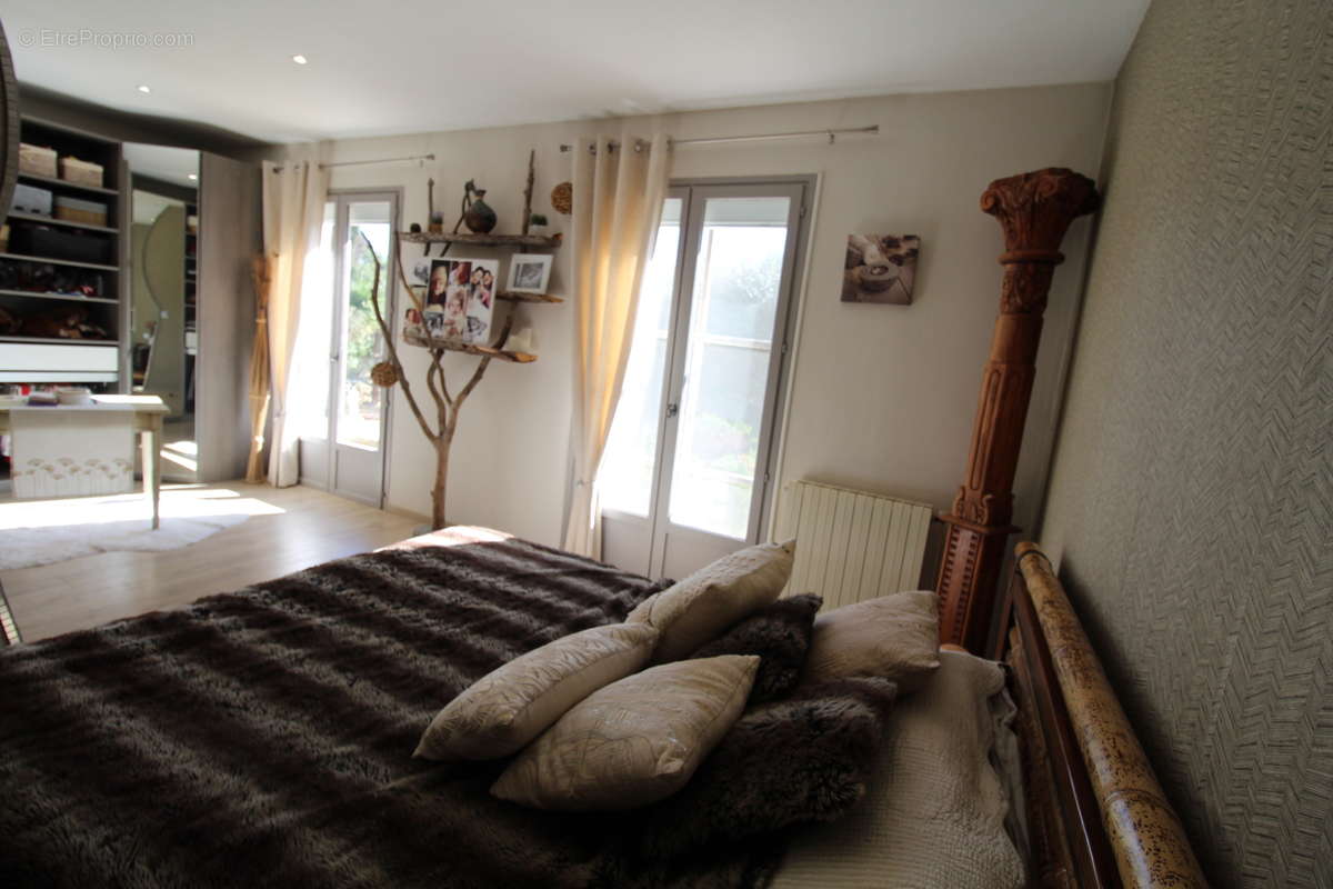 Maison à LEZIGNAN-CORBIERES