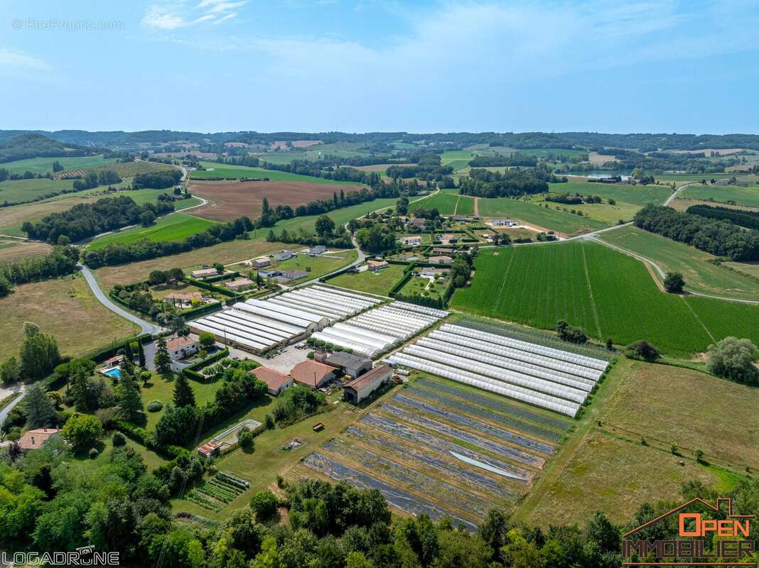 Appartement à DAUSSE