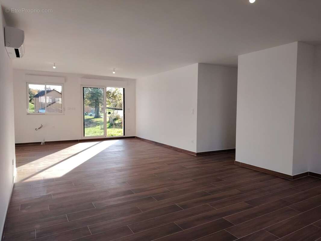 Maison à SAINT-FIEL