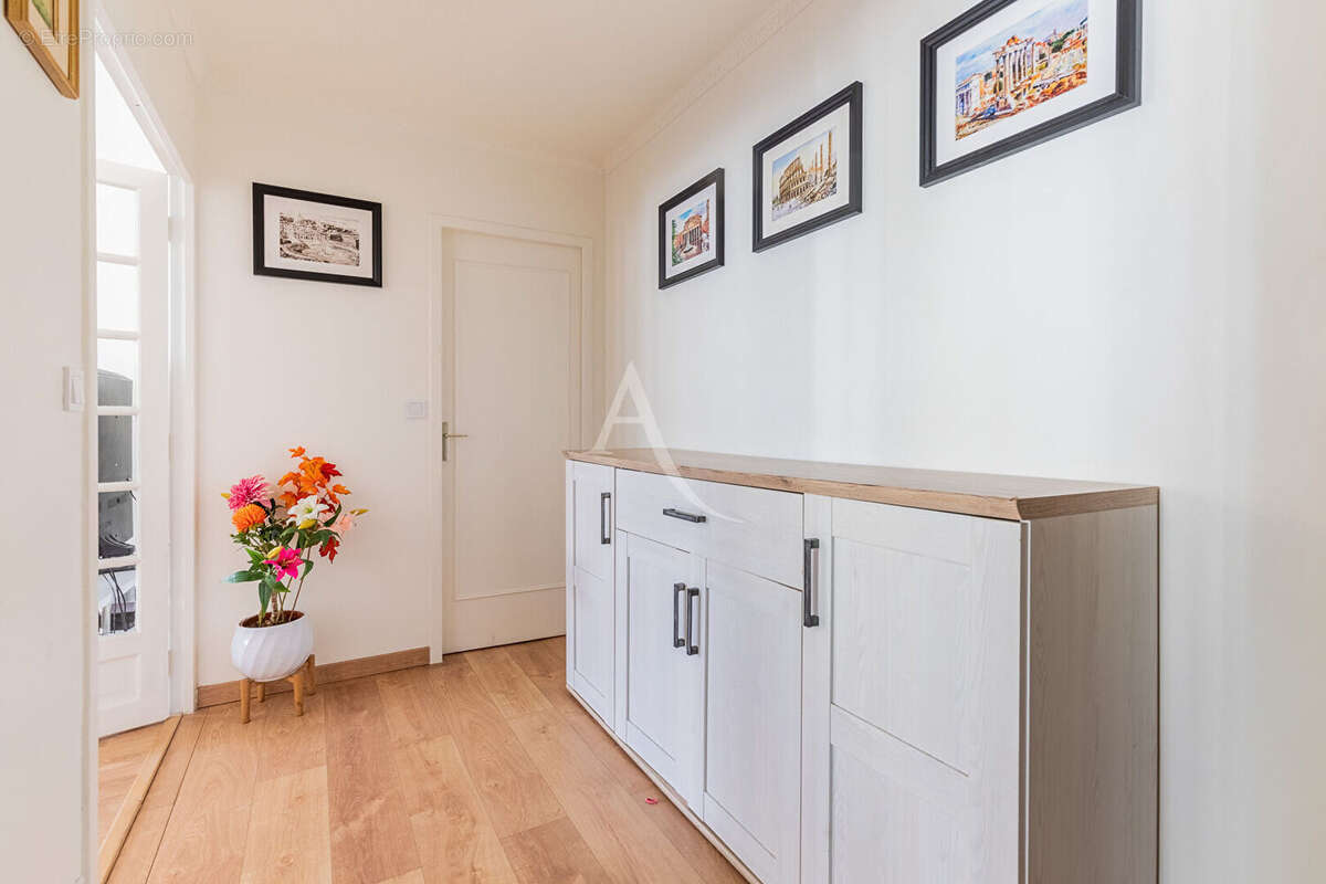 Appartement à LES ULIS