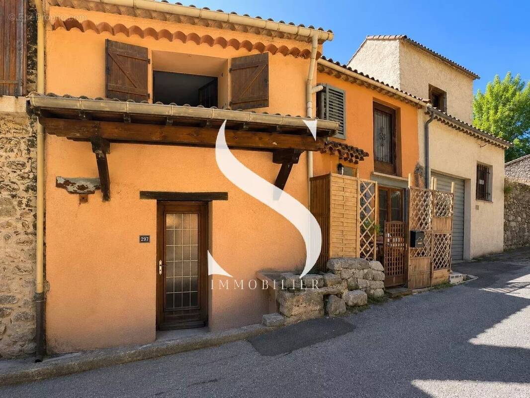 Appartement à TOUDON