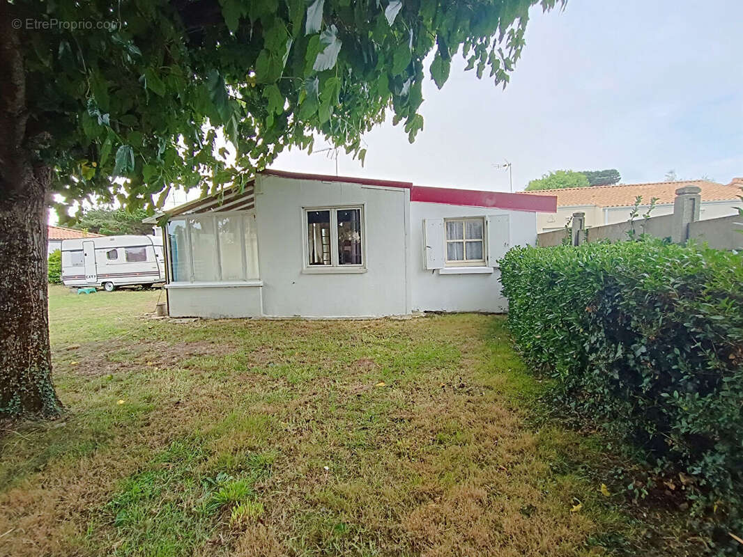 La Plaine sur mer Maison -terrain constructible - photo 3