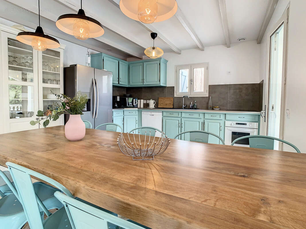 Maison à BAGNOLS-EN-FORET