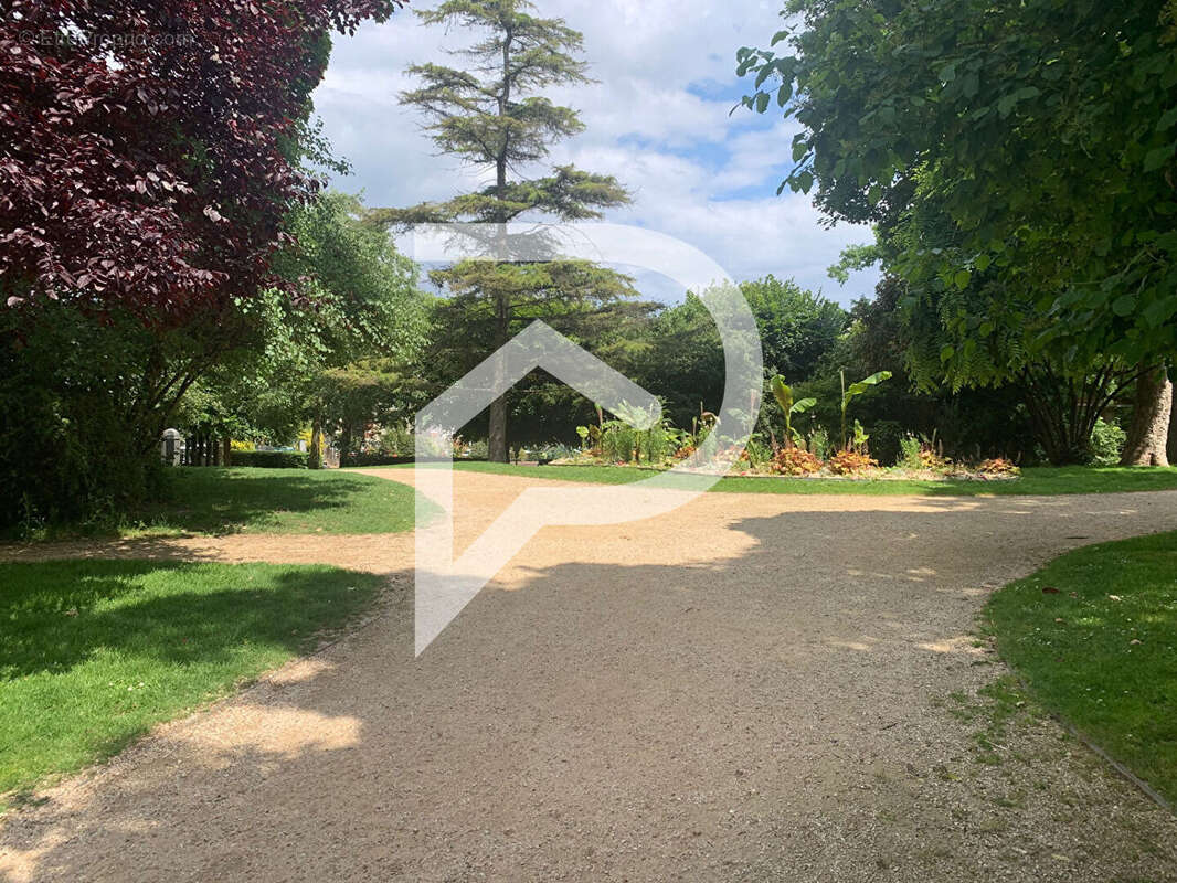 Appartement à COLOMBES