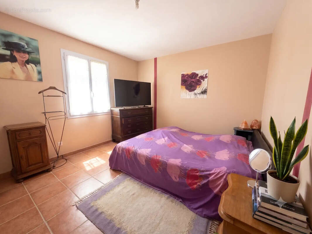 Pertuis, maison 7 pièces de 160 m2 avec piscine - photo 7