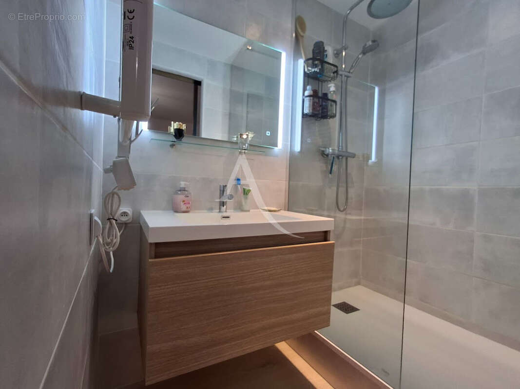 Appartement à BEDARIEUX