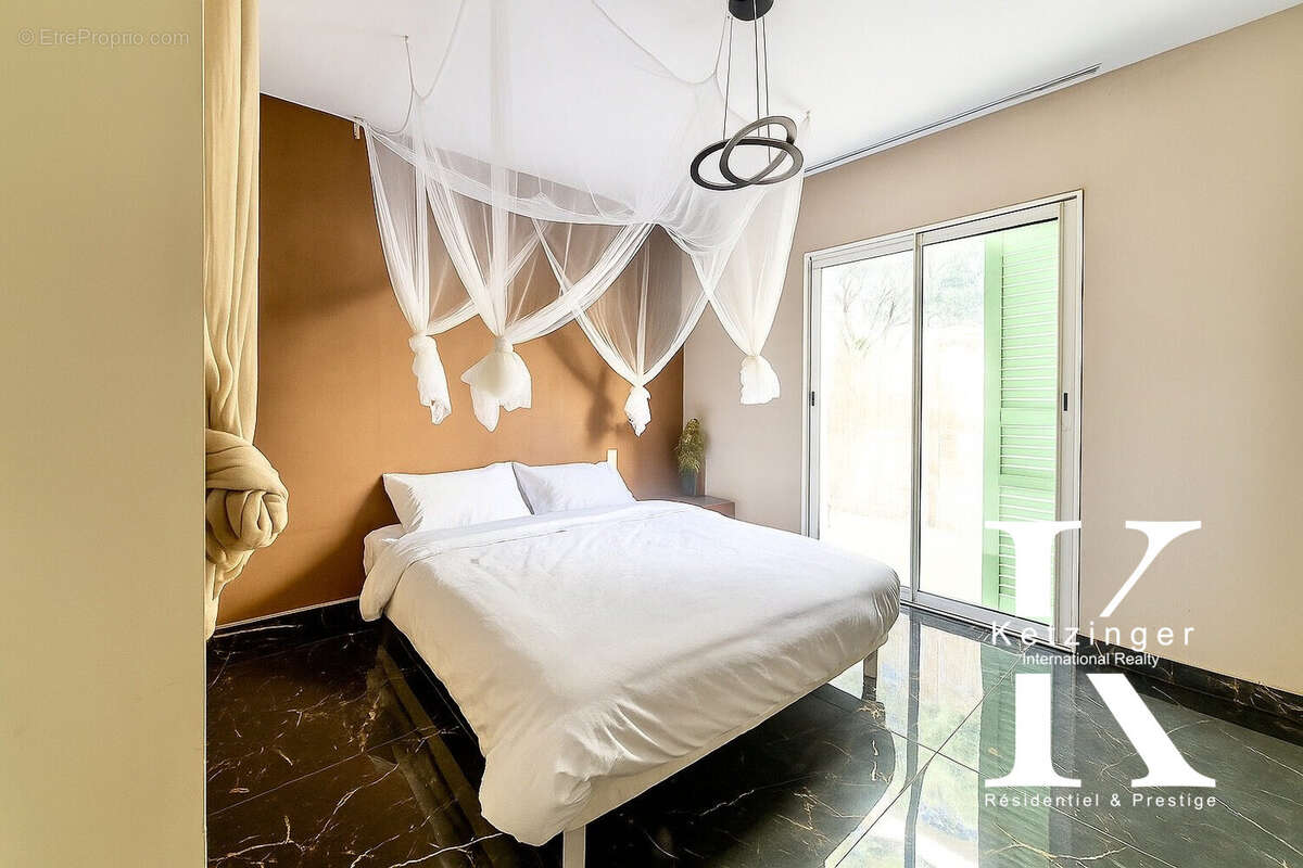 Maison à VILLENEUVE-LES-MAGUELONE