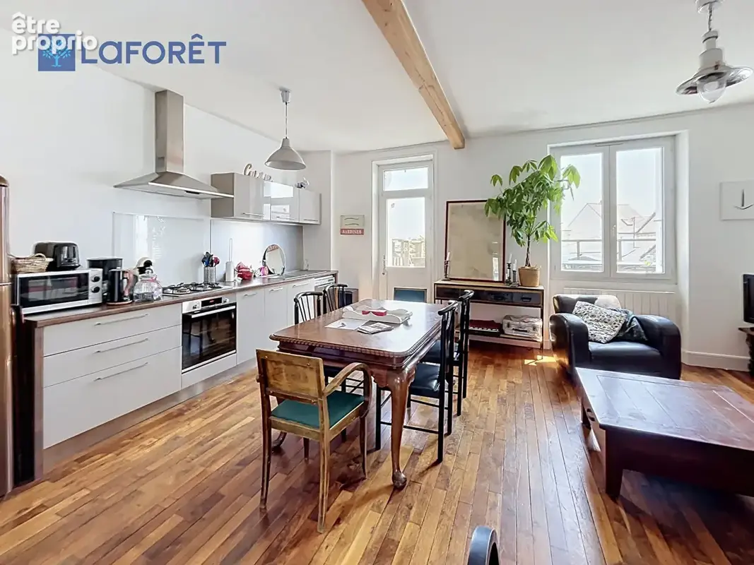 Immeuble Riantec commerce et duplex - photo 6