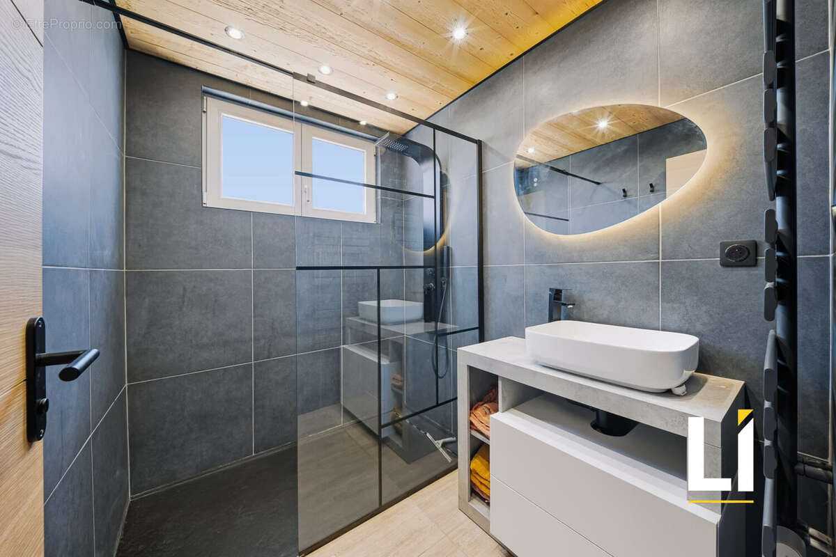 Maison 57 m² à Maiche  - photo 9