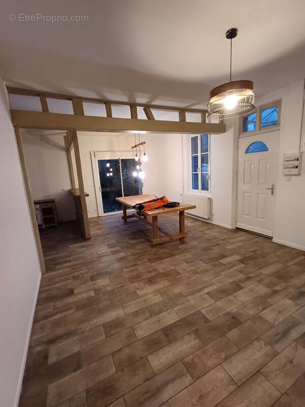 Maison à BERTEAUCOURT-LES-DAMES