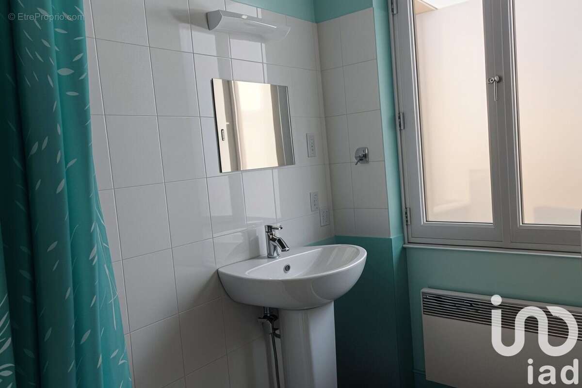 Maison 67 m² à Villeneuve-La-Dondagre  - photo 9