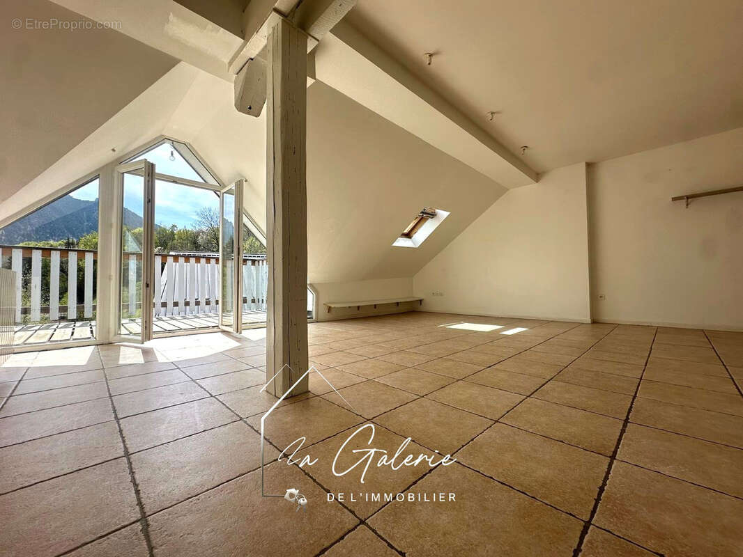 Appartement à SAINT-NIZIER-DU-MOUCHEROTTE