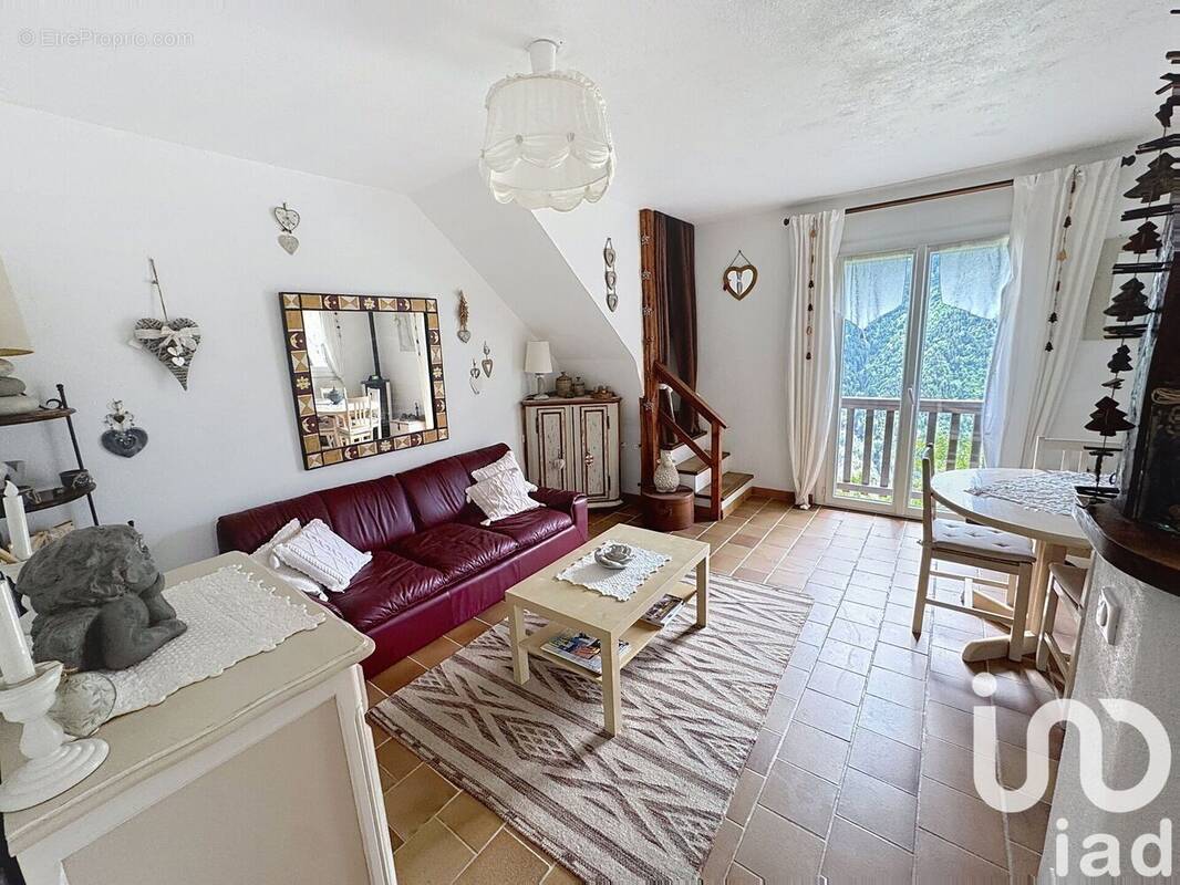 Photo 1 - Maison à VENANSON