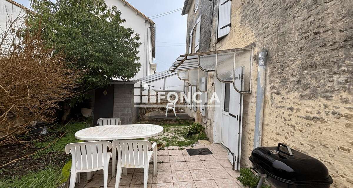 Maison à NIORT