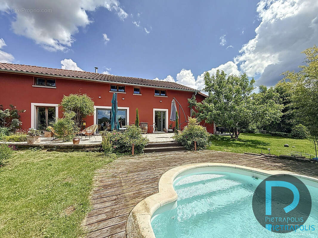 Maison à CHATILLON-SUR-CHALARONNE