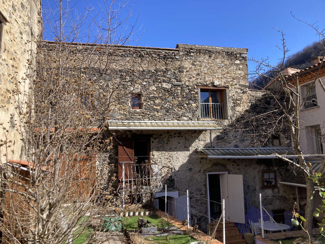 Maison à MONTFORT-SUR-BOULZANE