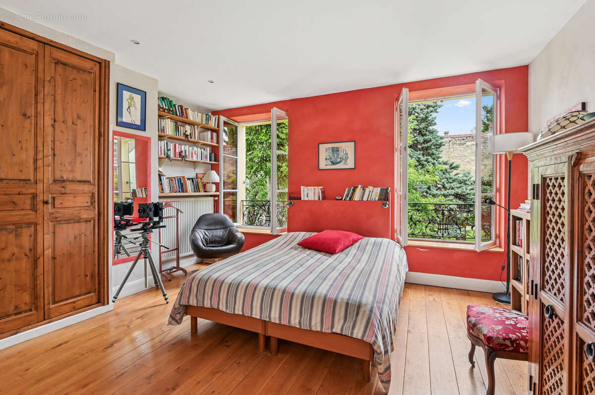 Maison à RUEIL-MALMAISON