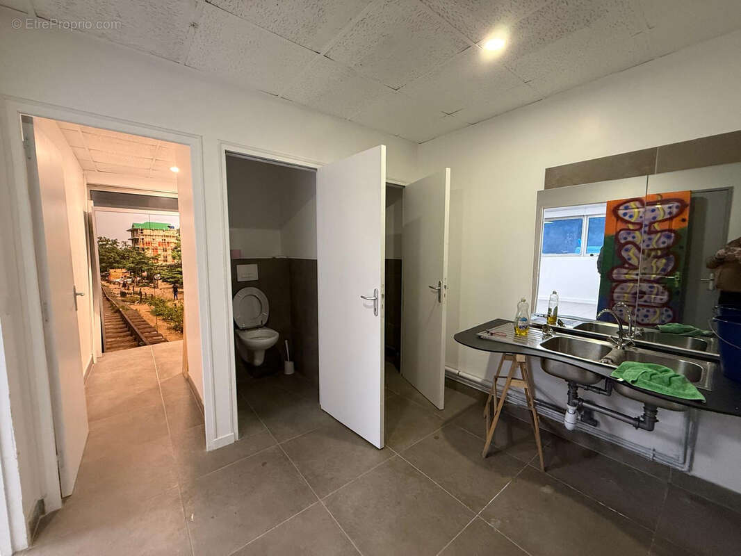 Commerce à NOISY-LE-GRAND