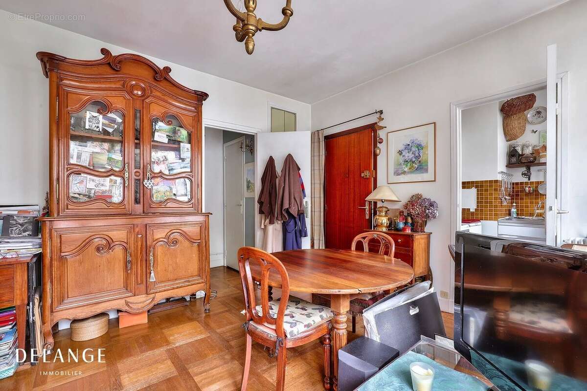 Appartement à PARIS-5E