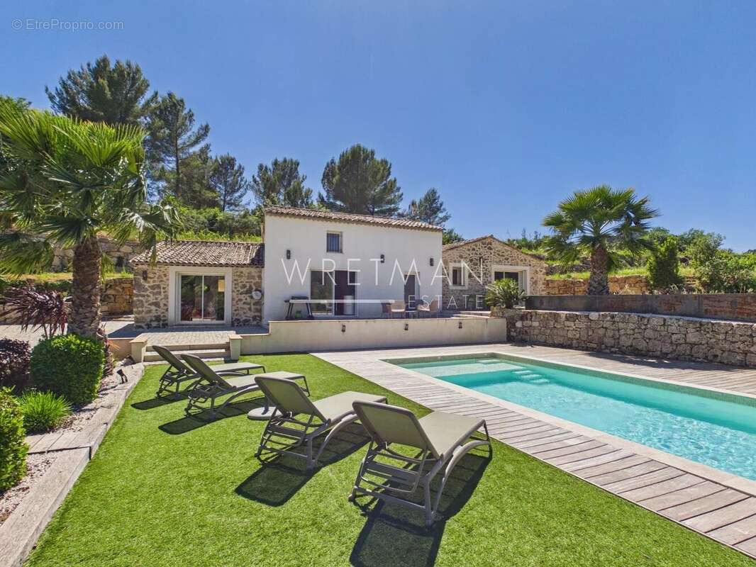 Maison à LA MOTTE