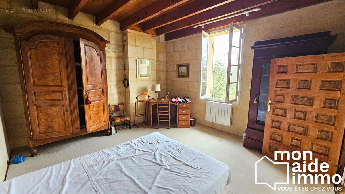 Maison à ARVEYRES
