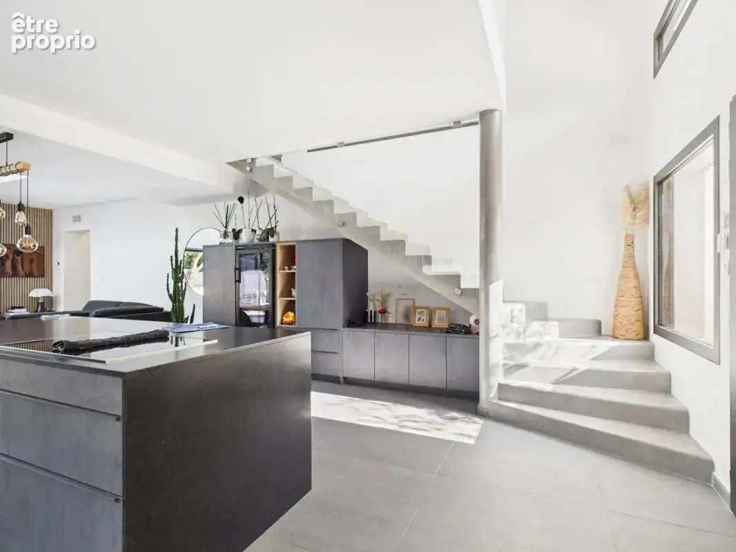 EXCLUSIVITÉ // Maison 165m2 - Villeneuve Les Avignon - photo 8