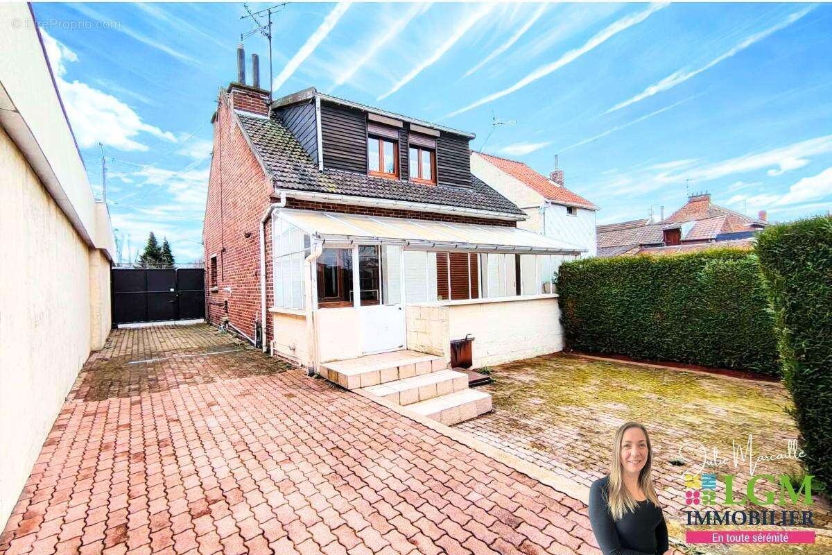 Maison à PETITE-FORET