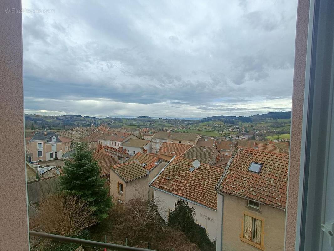 Photo 1 - Maison à COURS-LA-VILLE