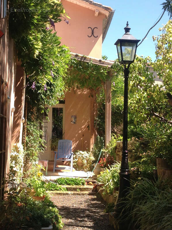 Maison à SAINTE-BAZEILLE