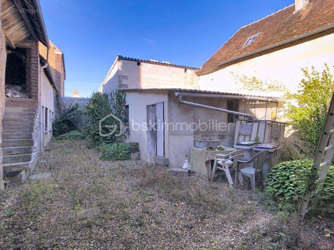 Maison de village - photo 18