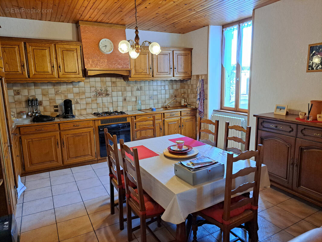 Maison à QUILLAN